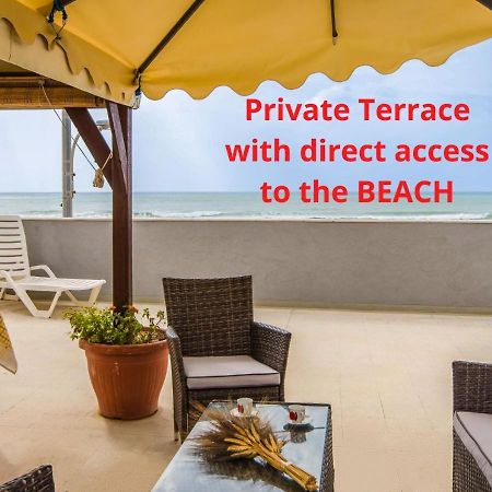 Arisa -Terrazza Privata 60 Mq Sulla Spiaggia Donnalucata  Exteriör bild