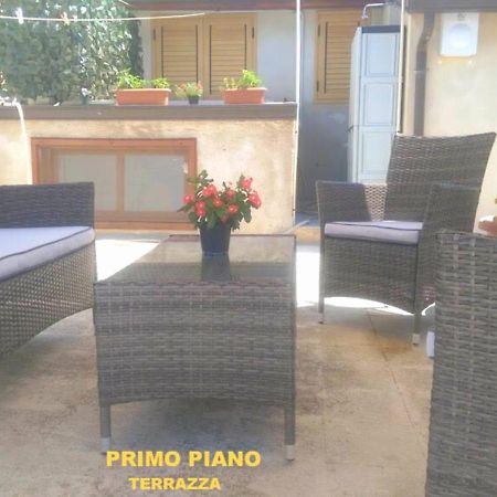 Arisa -Terrazza Privata 60 Mq Sulla Spiaggia Donnalucata  Exteriör bild